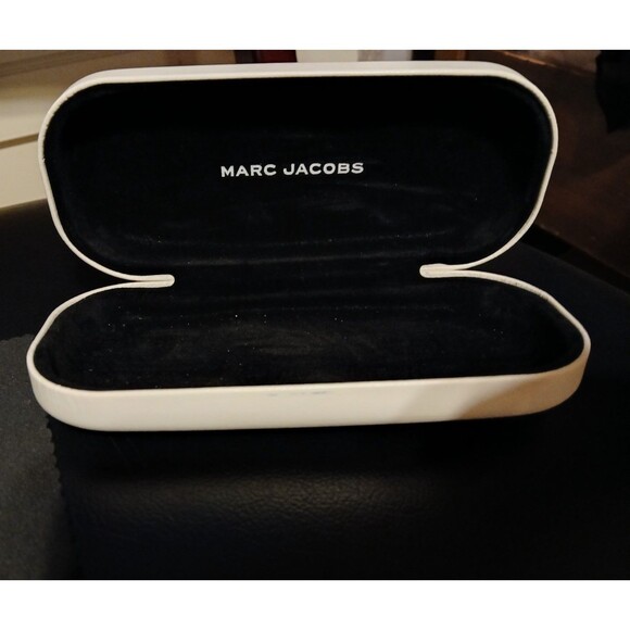 Marc Jacobs Sunglasses Yellow/Black with designer case & Cleaning Cloth main image 13